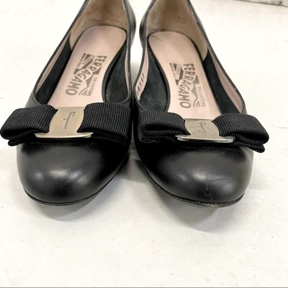 Salvatore Ferragamo, Black Flats size 4 1/2 - Picture 1 of 7